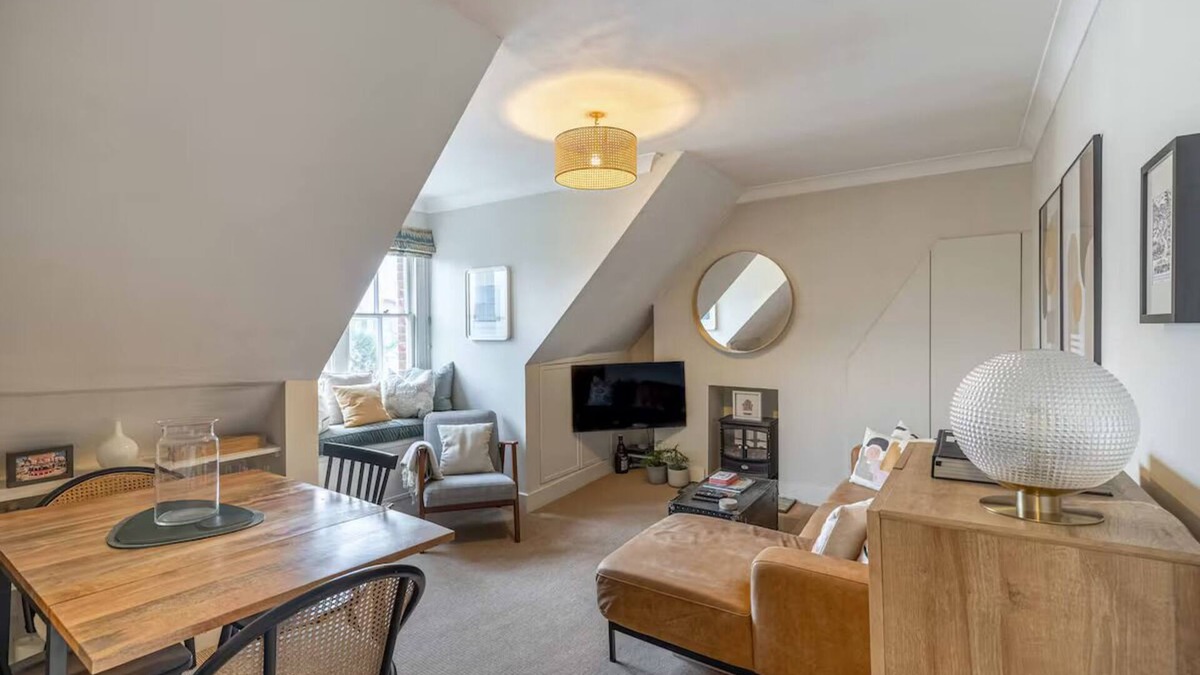 Streatham Hill Apartment | A charming one bedroom flat, fully furnished and set up up for a short term stay