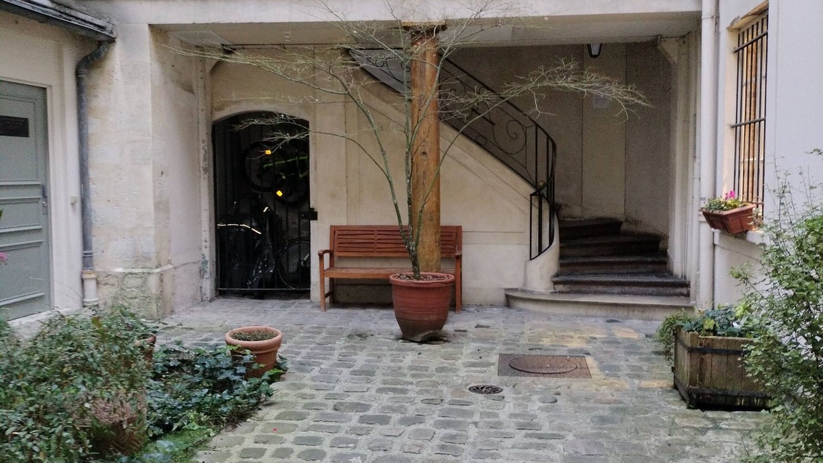 4th Arrondissement Apartment | A class apartment of 3-room and 70sqm in the heart of the Marais