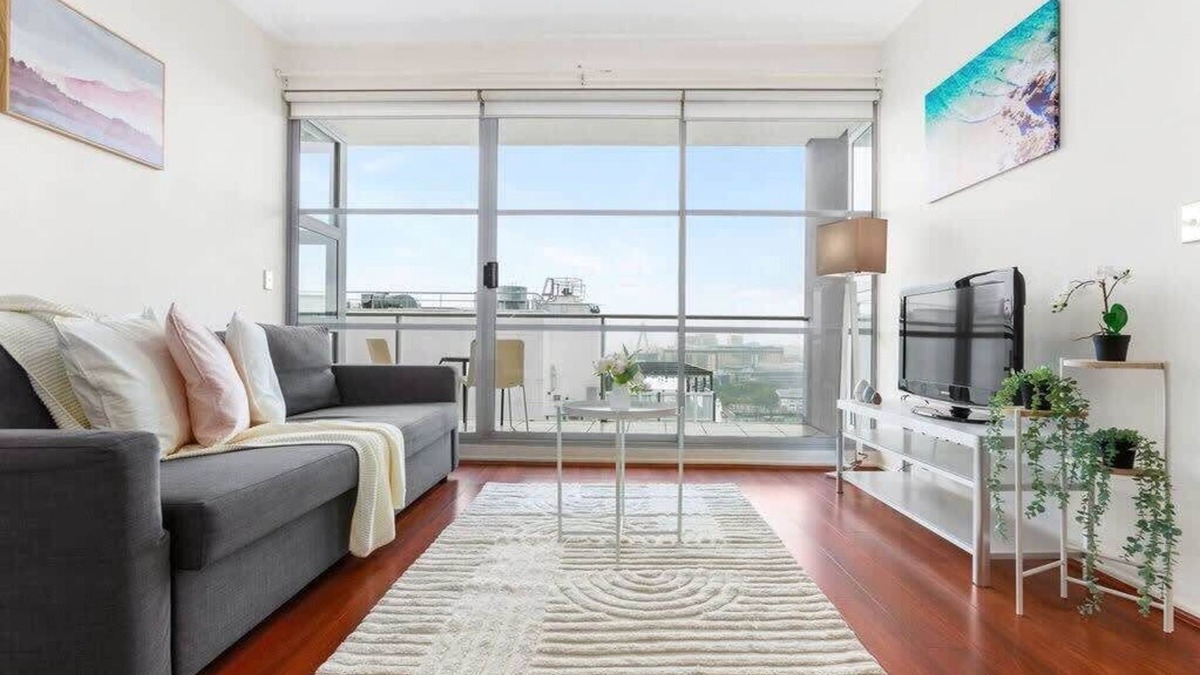Sydney Central Business District Apartment | A Comfy & Spacious 2BR Apt Harbour View