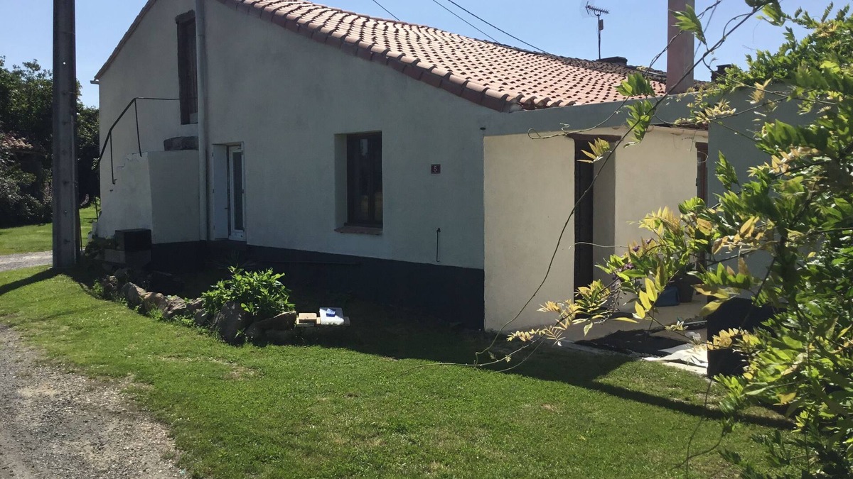 Millac House | A contemporary gite in peaceful location with amenities within easy reach.