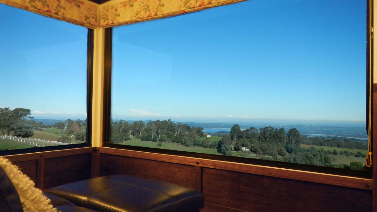 Kallista Cottage | A Cottage with a View at Tudor Ridge