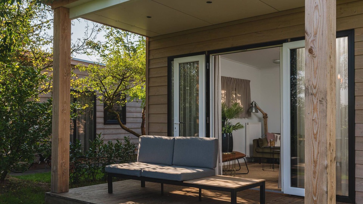 Zuna Cabin | A cottage with sauna, bathtub and rain shower in a prime location!