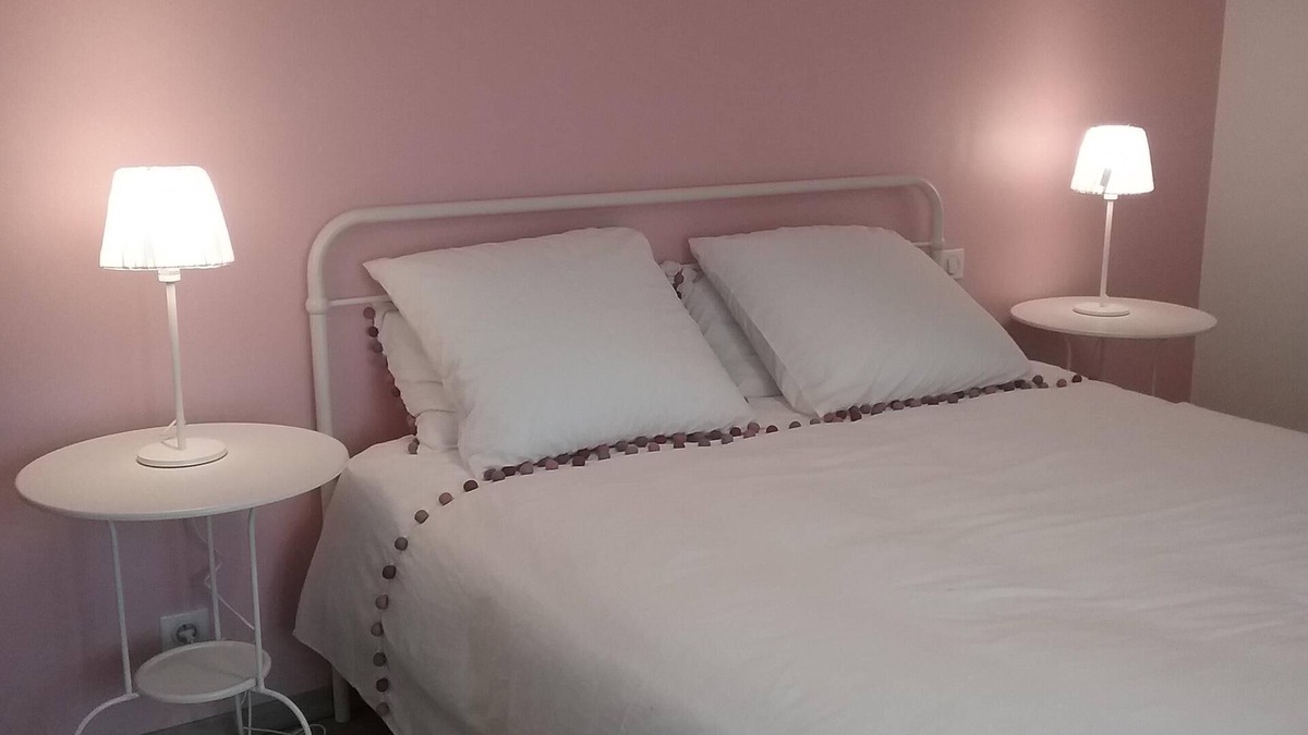 Mentieres House | A country air ...