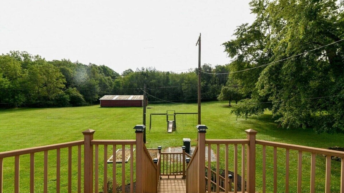 Mansfield House | A Countryside Getaway |Cozy 2BR| Huge Space!