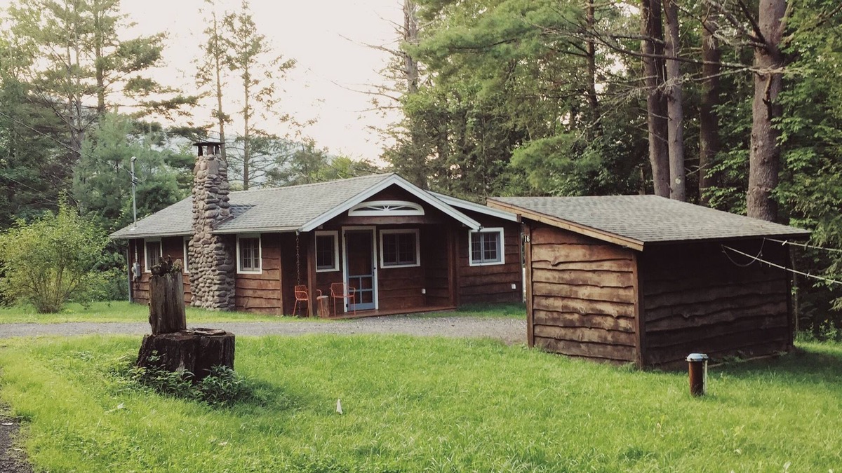 Phoenicia Cabin | A Couple's Mountain Cabin Retreat (Catskills)