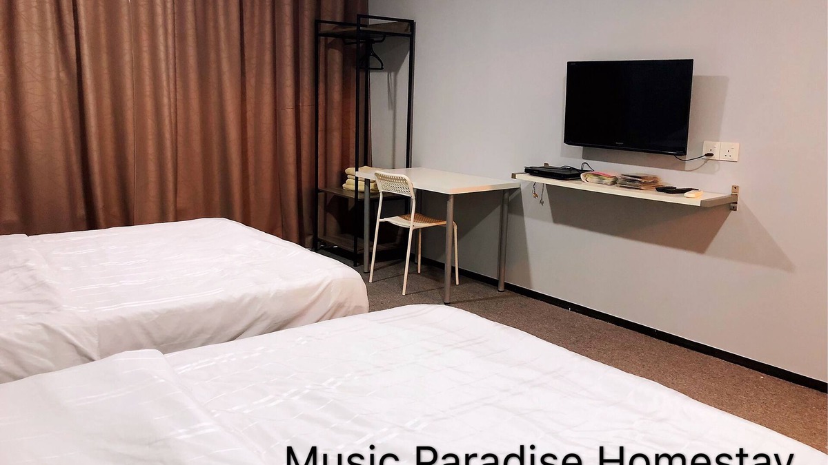 Taman Kota Laksamana Apartment | A cozy apartment for a big group of friends and families
