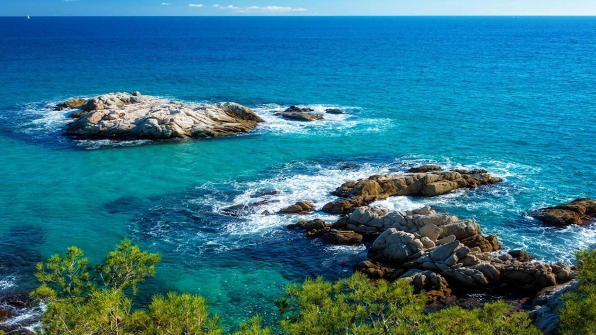 Piera Villa | A Cozy Catalan hideaway just 30min from Sitges!