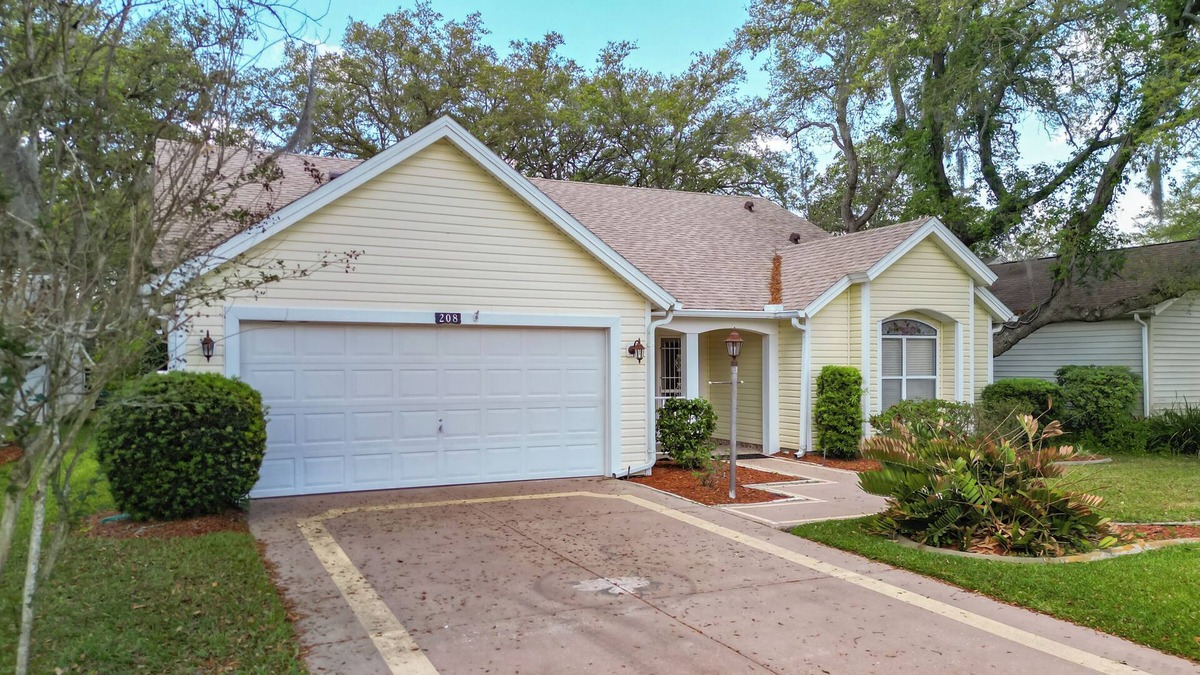 Mira Mesa House | A Cozy Escape to the Heart of Village Fun!
