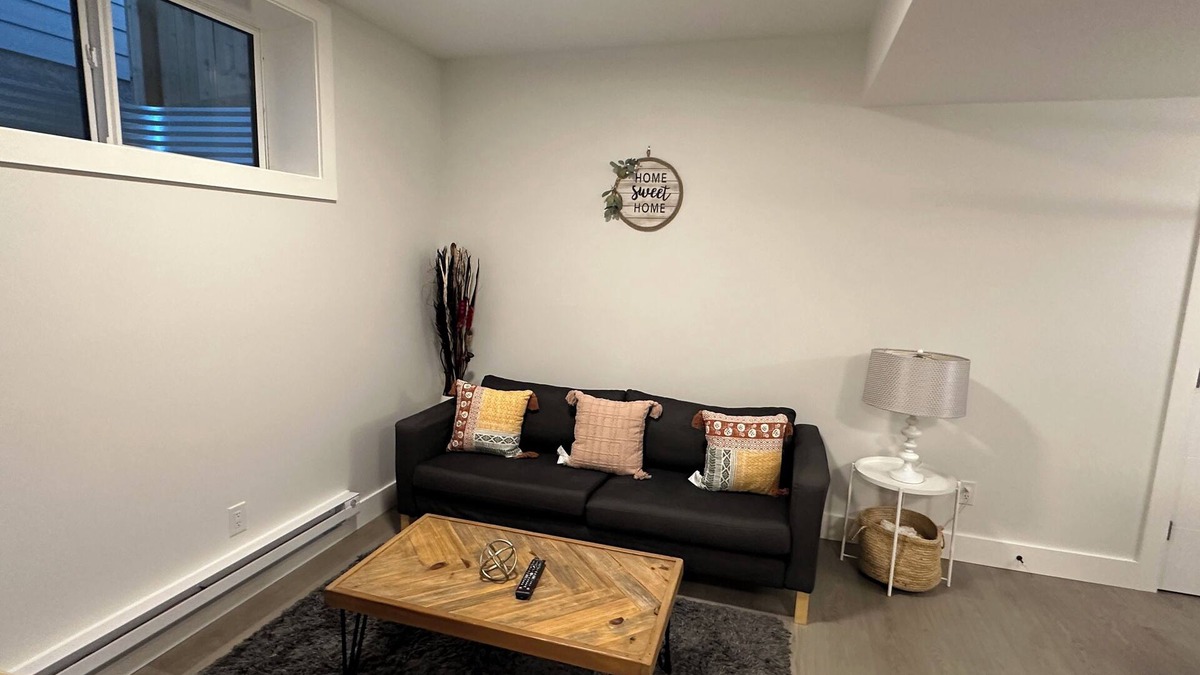 Saskatoon House | A cozy, Safe, Private Basement Suit for You Peace of Mind.
