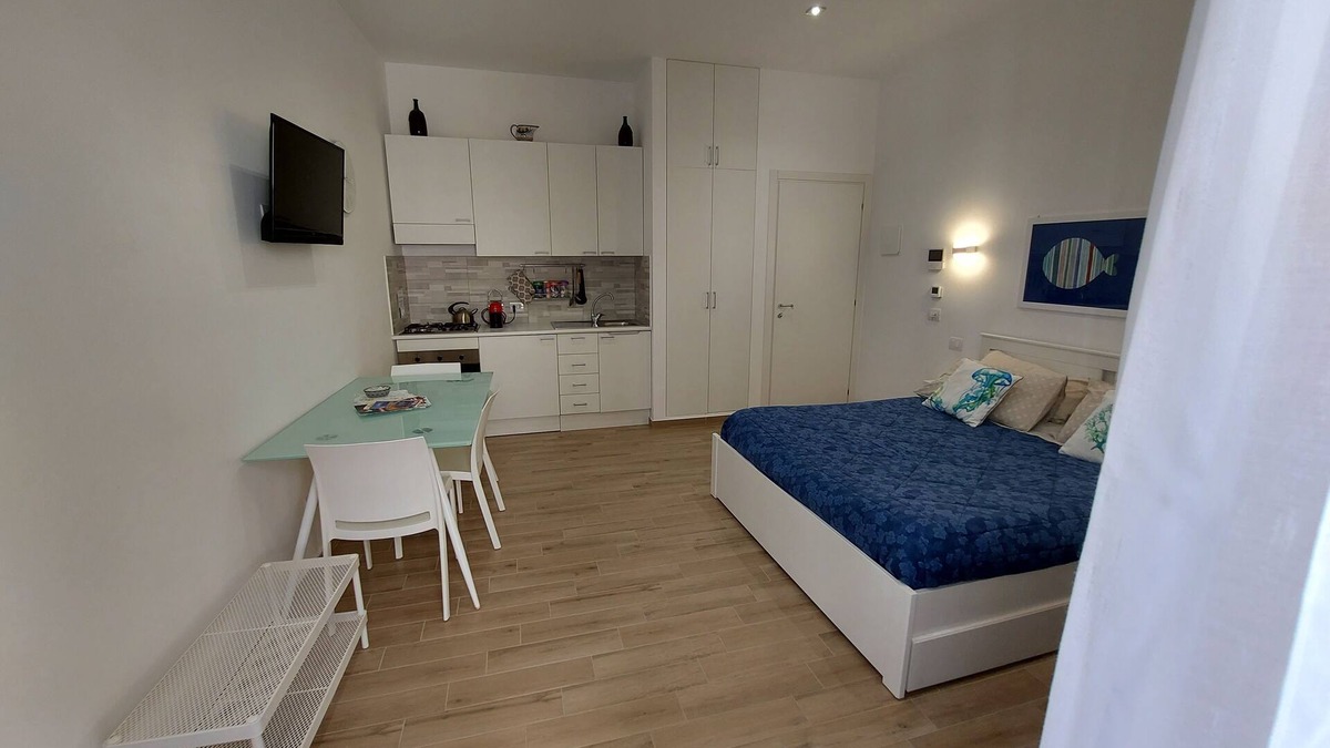 Old Town Apartment | A cozy tiny apartment near the beach in Cefalù