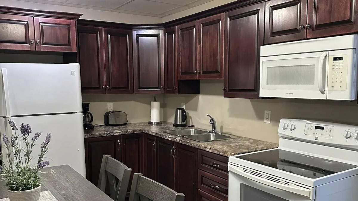 Corner Brook House | A cozy two bedroom with everything for your comfort