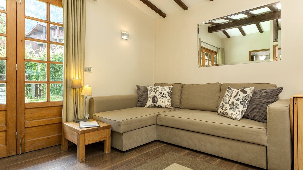 Chamonix City Centre Cabin | A cute and compact mazot, located in the grounds of an historic chalet in the centre of Chamonix