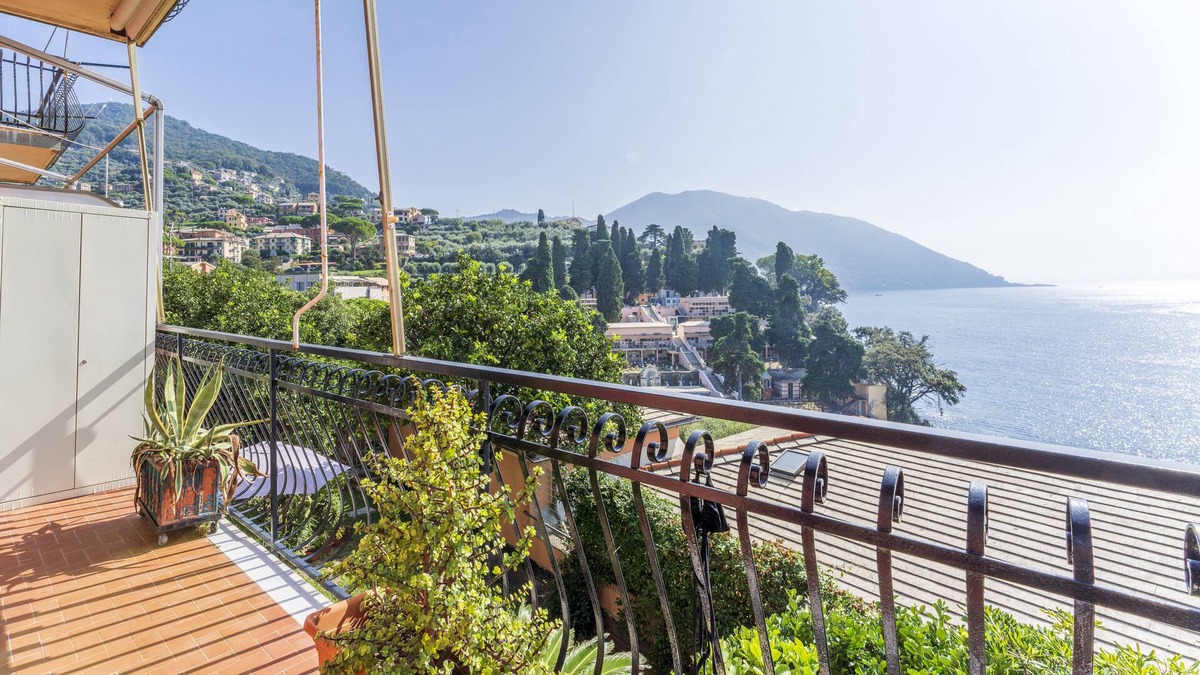 Recco Apartment | A due passi da Camogli