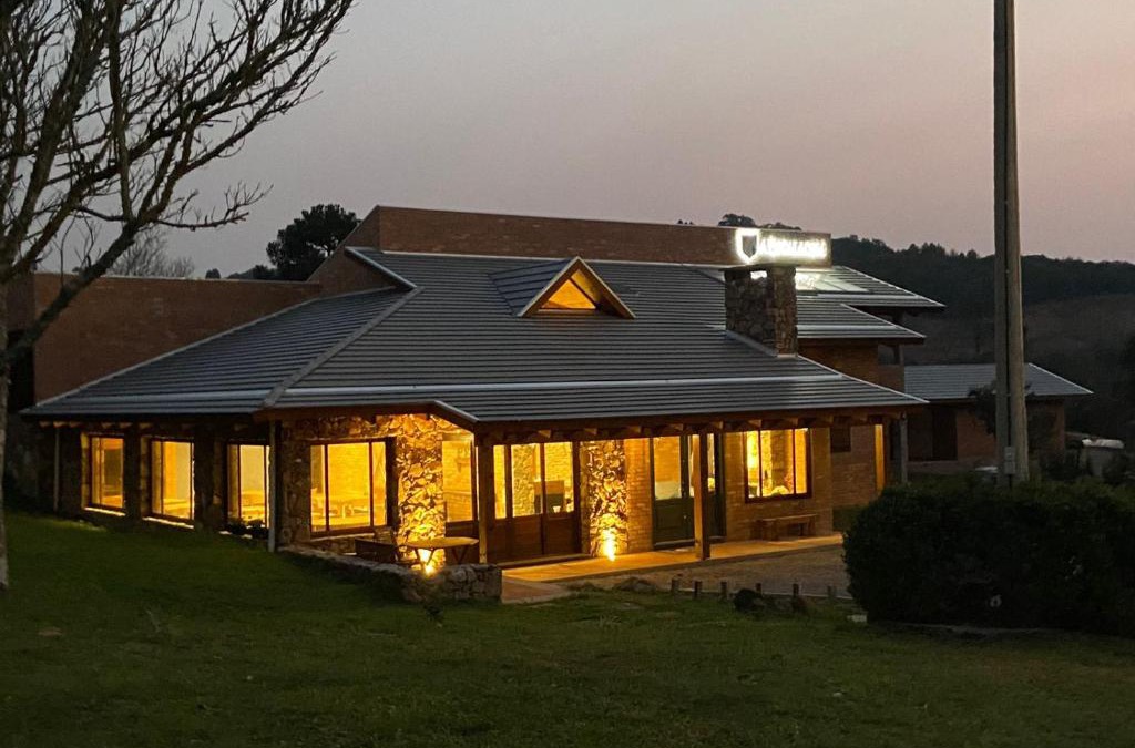 Flores da Cunha House | A Estalagem hospedaria