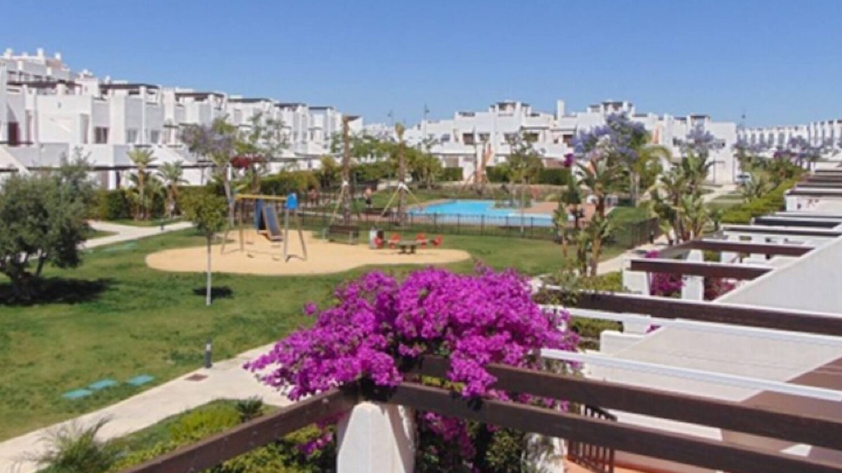 Alhama de Murcia Apartment | A Family Oasis: Your Perfect Family Retreat (sleeps 6)