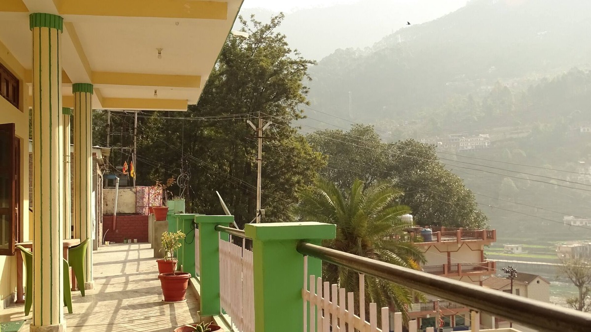 Uttarkashi House | A family &tourist accomodation