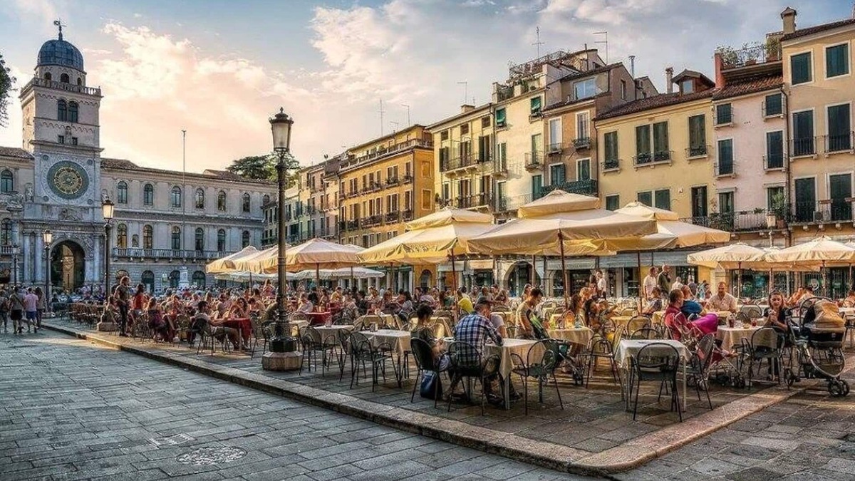 Historic Centre House | A fancy holistay in old town