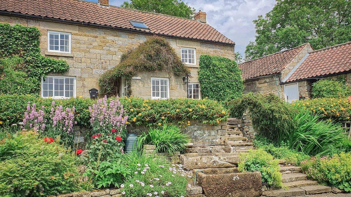 Hartoft House | A Farm house in a breathtaking location