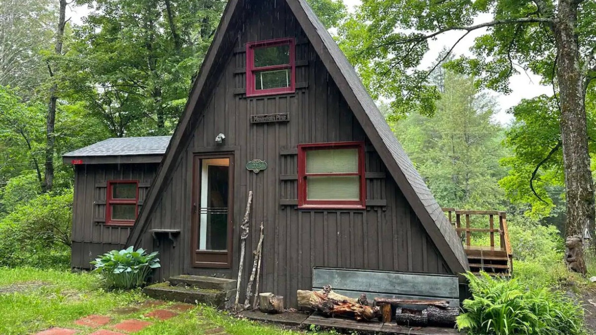 South Royalton Cabin | A-Frame cabin in the woods