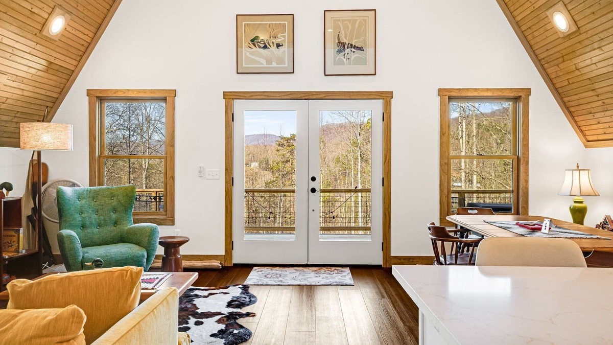 Marshall Cabin | A-Frame Cabin near Marshall and Asheville