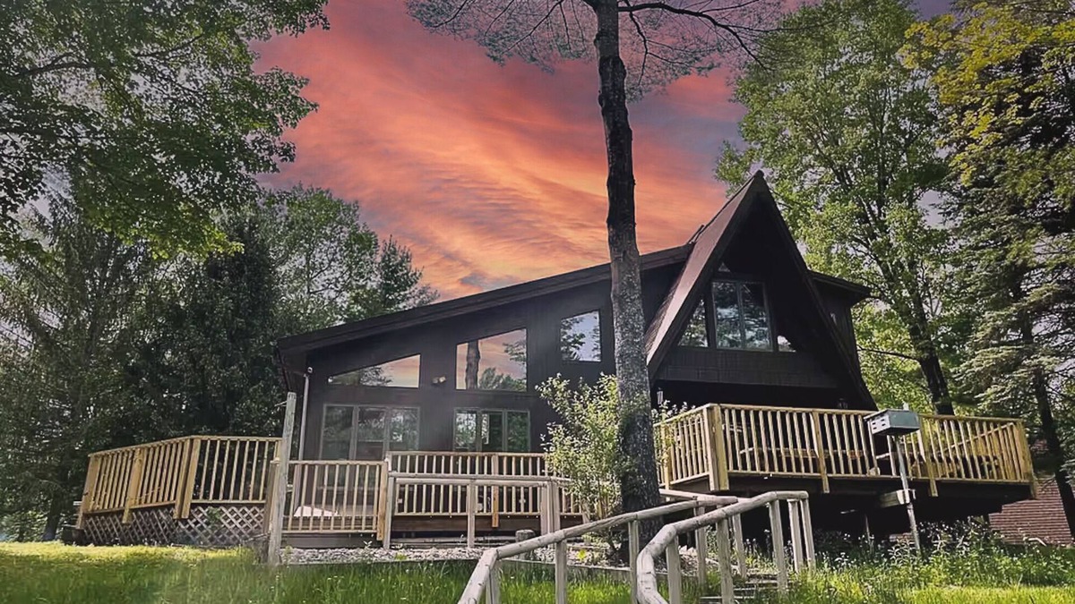 Thompsonville Cabin | A-Frame Cabin on Betsie River – Private Dock & Fishing Near Crystal Mountain