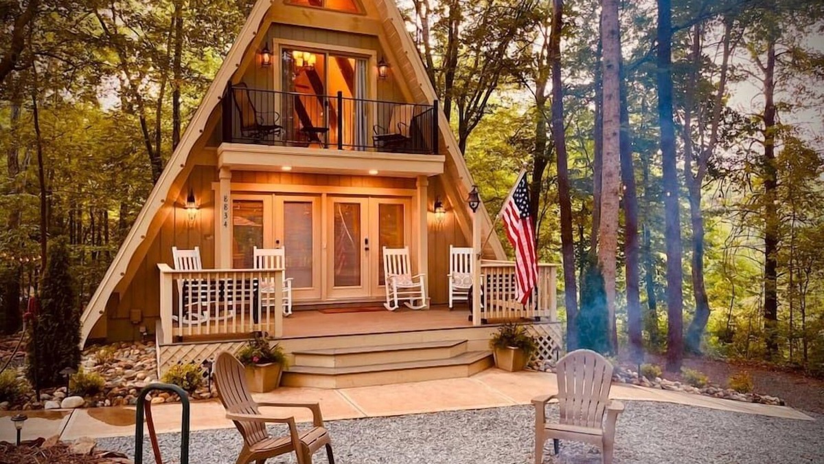 Mint Hill House | A Frame Cabin- Unplug and Rewind!
