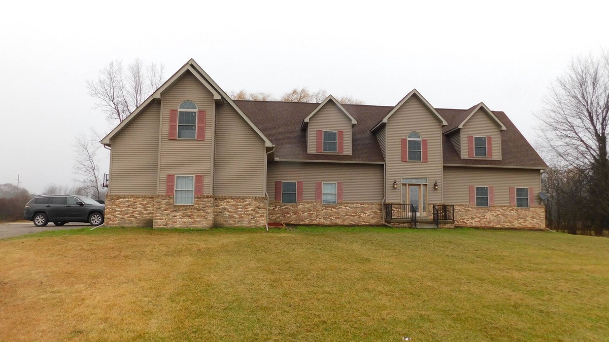 Birch Run Township House | A Frankenmuth Family Gathering Home