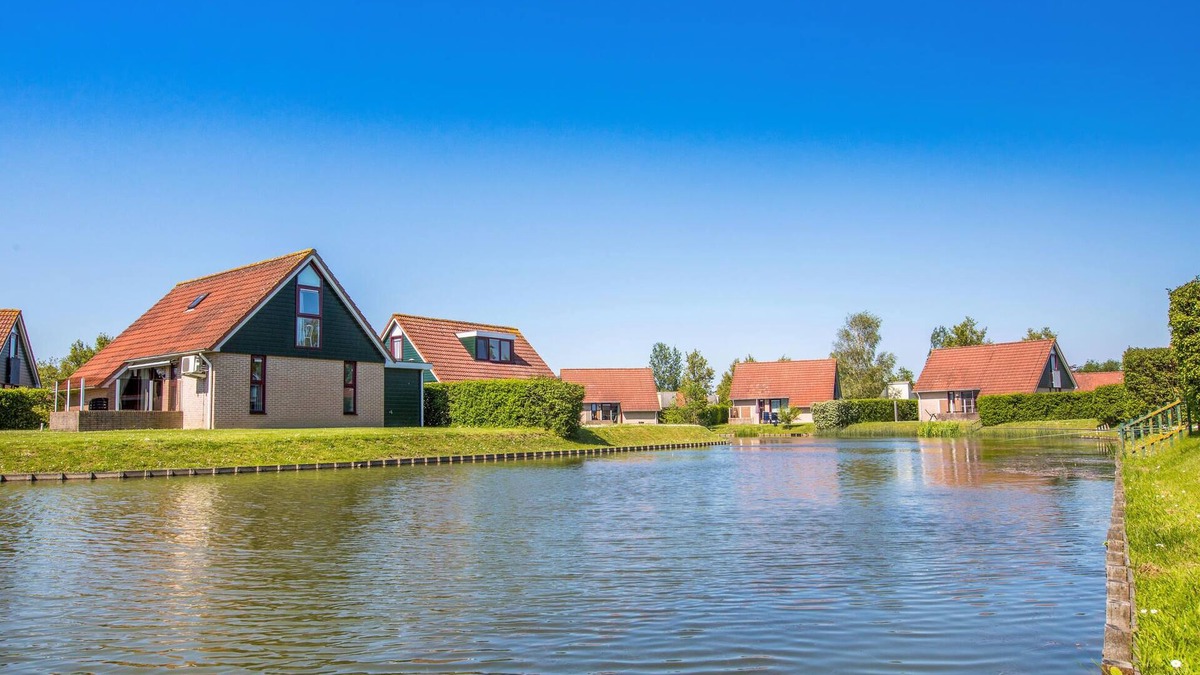 Heinkenszand House | A fun and relaxing vacation in beautiful surroundings with many activities awaits you in Zeeland.