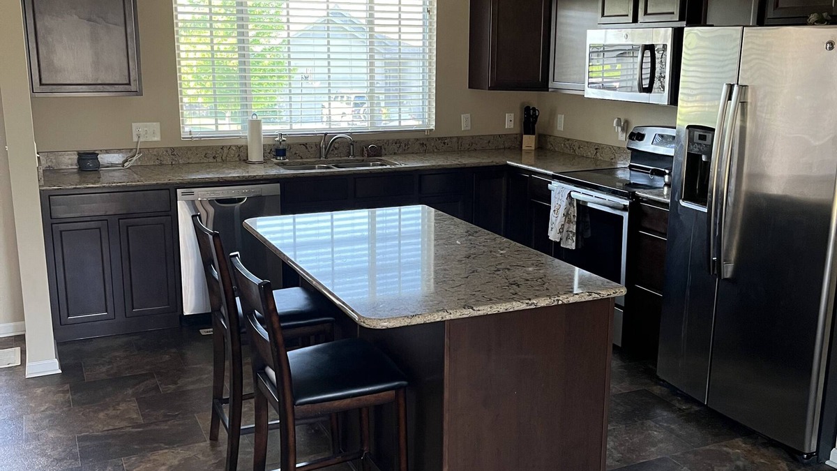 Elkhorn House | A fun home great for a family or multiple adults located in West Omaha.