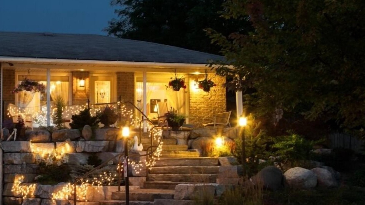 Stratford Bed & Breakfast | A Garden Stroll B&B