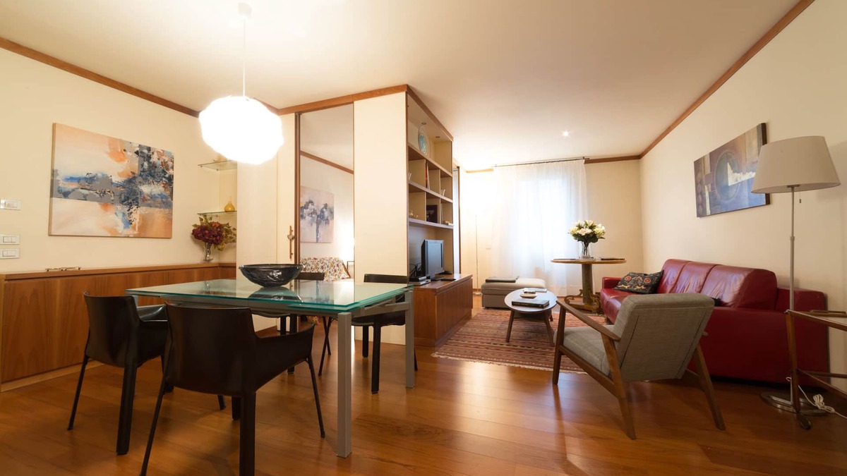 Historic Centre House | A gem in the heart of the city