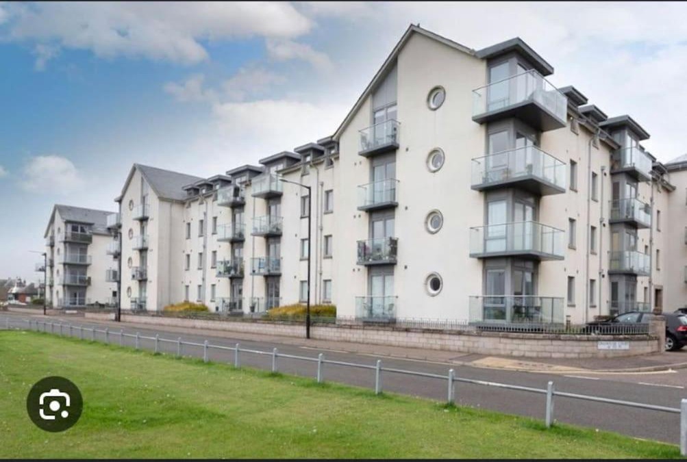 Carnoustie Apartment | A glimpse of the championship