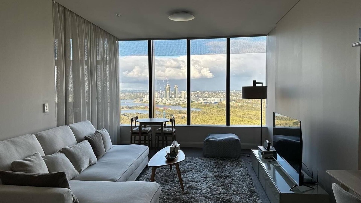 Sydney Olympic Park Apartment | A Green Sanctuary in Center! Vivien's Home in Sydney Olympic Park