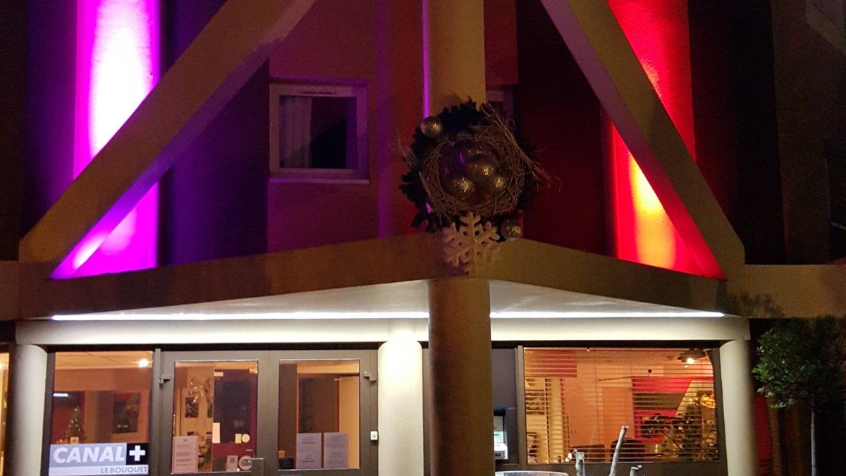 Porte Des Alpes - Mi Plaine - Manissieux Hotel | A&H PRIVILÈGE Lyon Est - Saint Priest Eurexpo