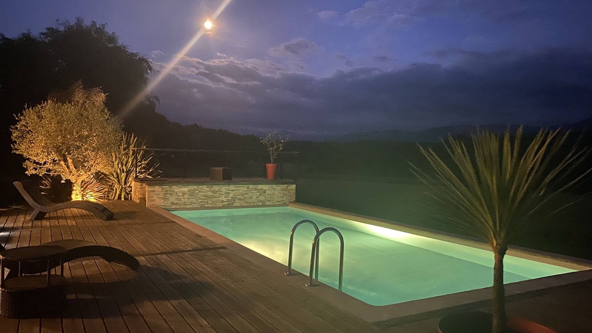 Coarraze House | A haven of peace facing the mountains