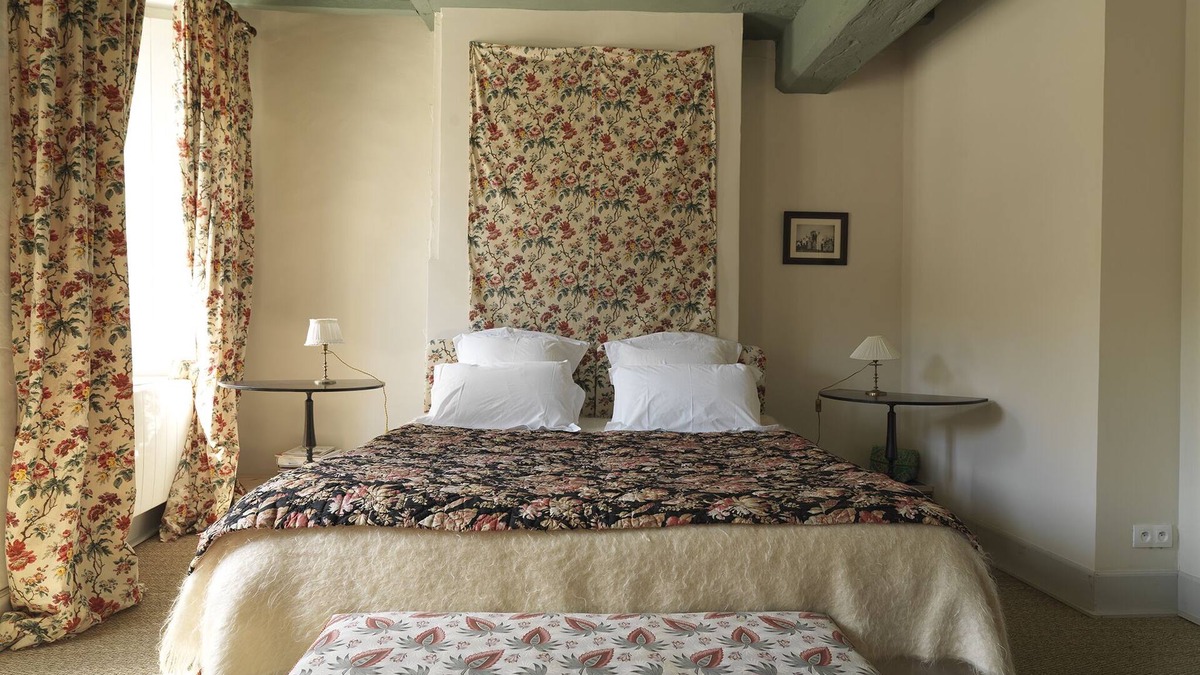 Saint-Fargeau House | A haven of peace and charm in Saint-Fargeau, Yonne in Burgundy.