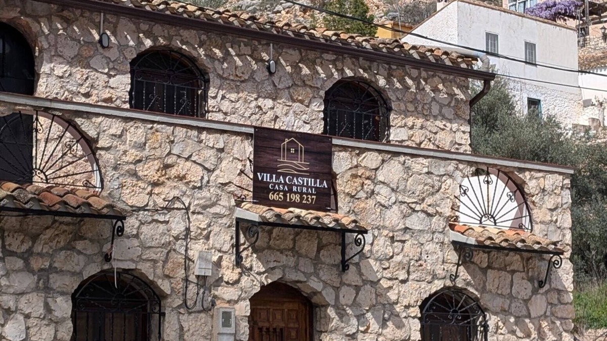 Alcala del Jucar House | A haven of peace in the heart of nature. Ideal for families with pets