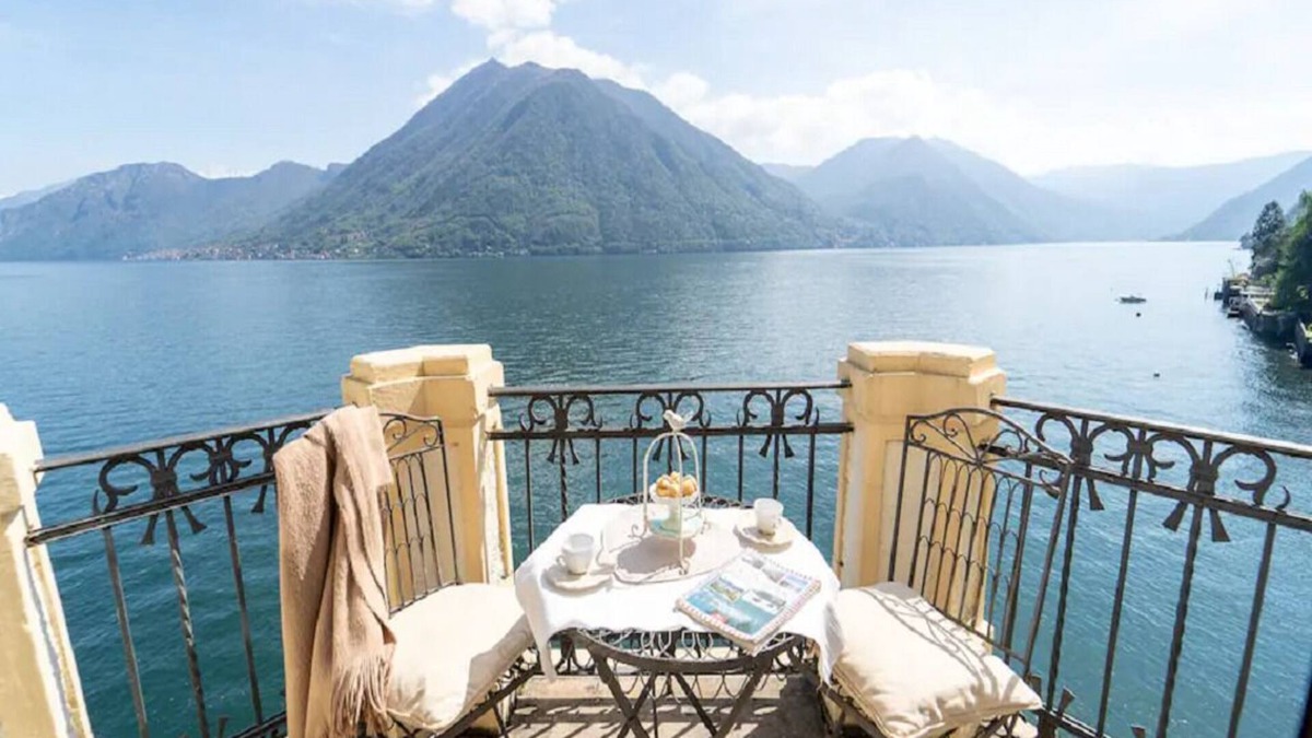 Argegno Villa | A historic jewel Offering the elegance&comfort of a bygone era-breathtaking view