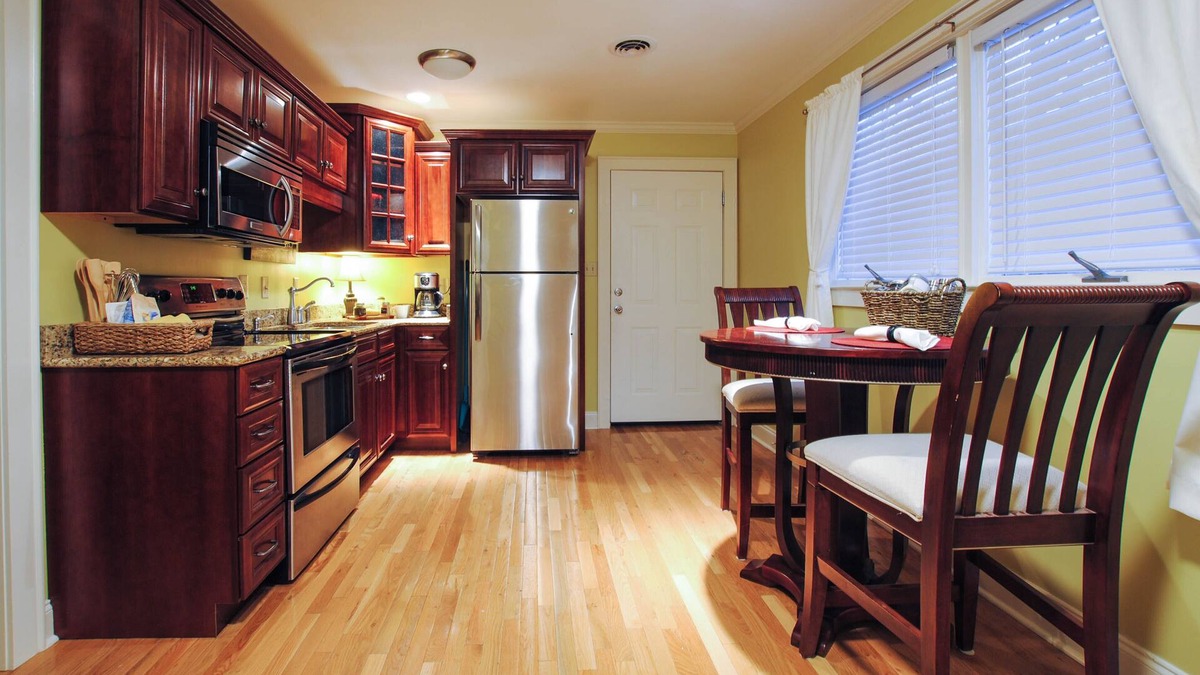 Cleveland Cottage | A historical hideaway