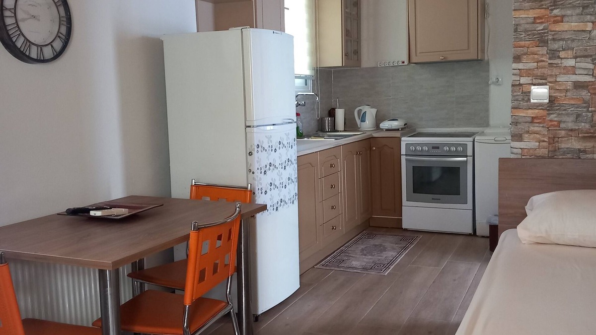 Kalamata House | A Holiday Home , Offering Guests a Friendly Accommodation Close to Beach
