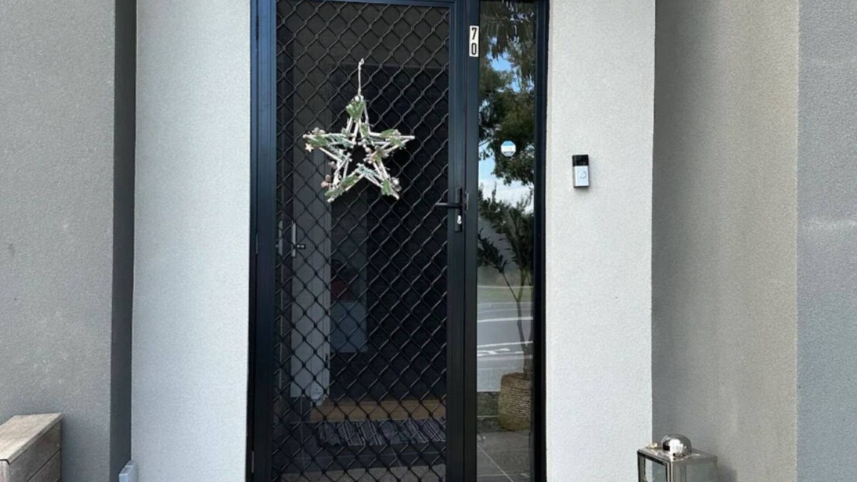 Cranbourne East Apartment | A home away from home 😊