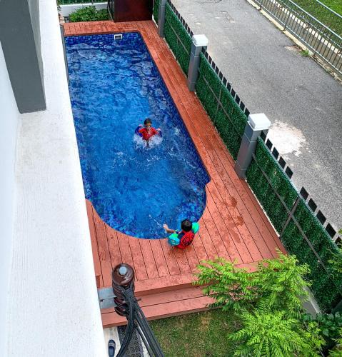 Tanjung Kling House | A home with private pool, KebunStorey