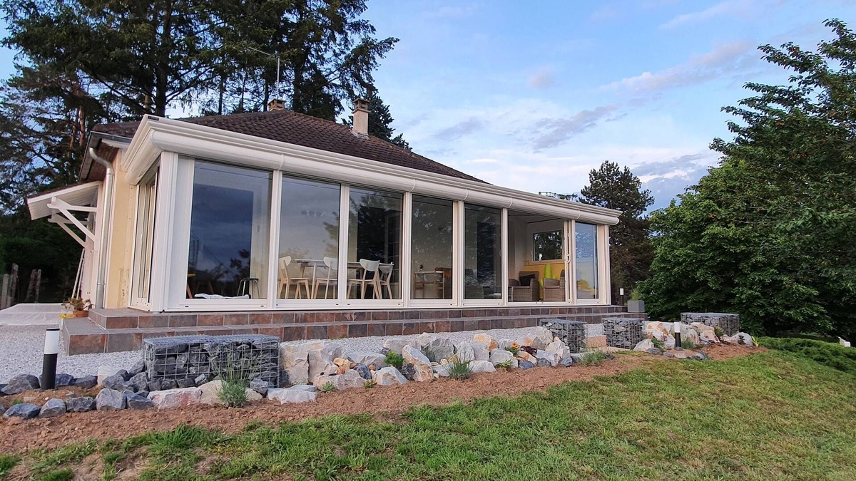Thesee House | A house between ZOO de Beauval and the castle
