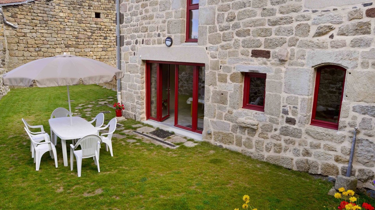 Saint-Etienne-du-Vigan House | A house of character and contemporary comfort