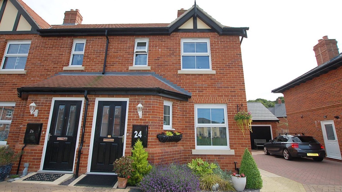 Cromer House | A house that sleeps 4 guests in 2 bedrooms