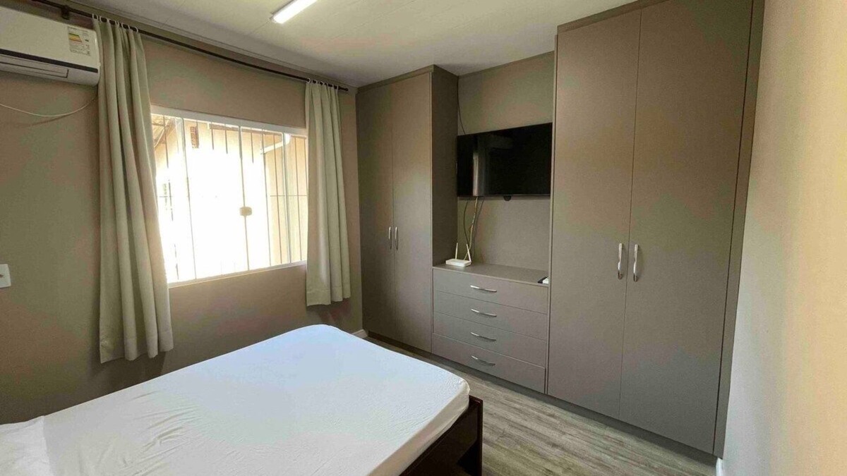 Badenfurt Apartment | A Jóia de Blumenau Home Office e Garagem