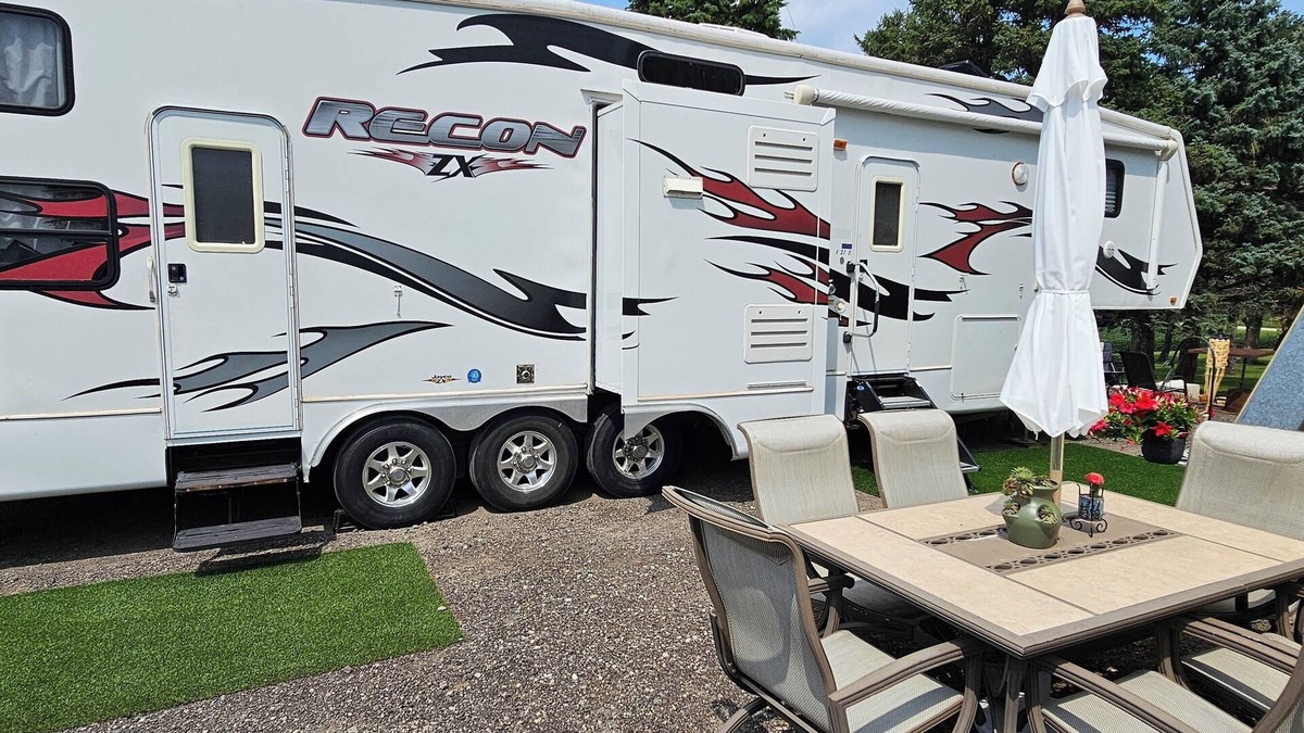 Killduff House | A&J Country RV Getaway