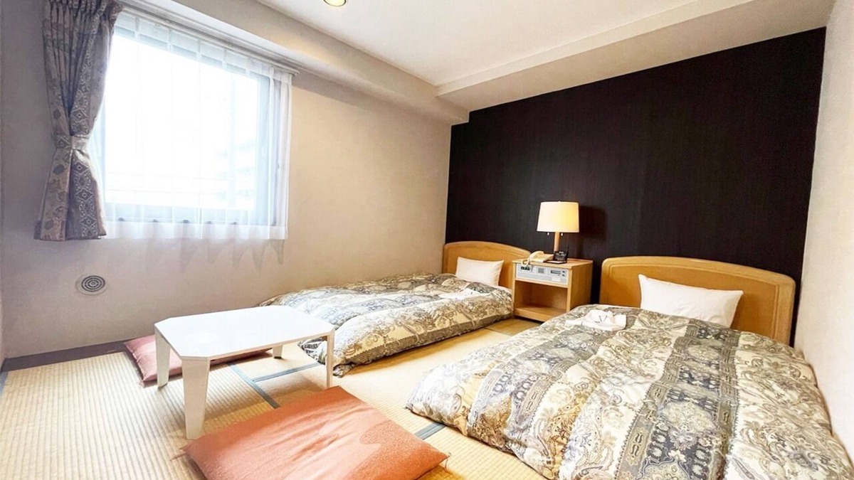 Kisarazu Hotel | A Japanesestyle twin nonsmoking room with a plan/Kisarazu Chiba