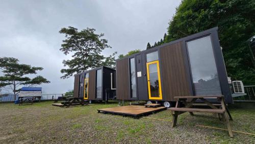 Wufeng House | A Kuei Cottage X by Tiny Away