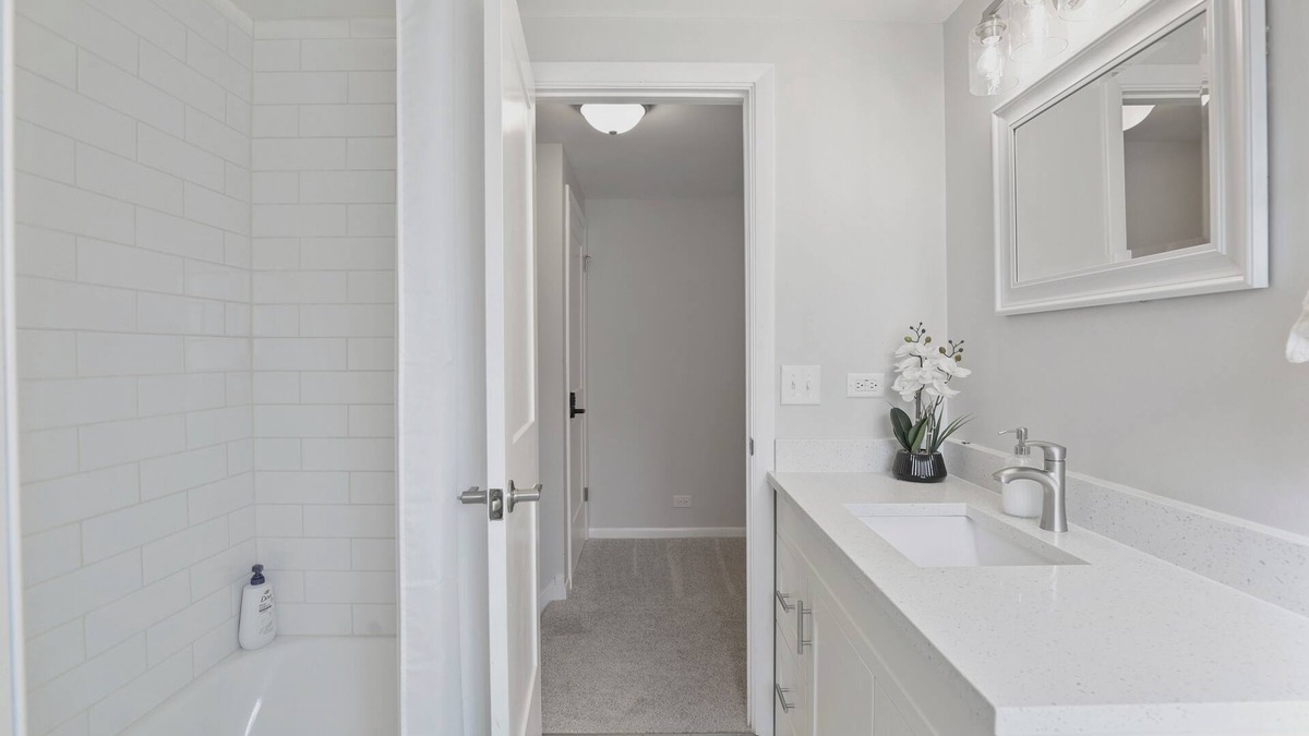 Arlington Heights House | A List Heights: 3BR/2BT - Spacious modern home!